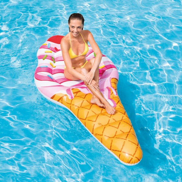 Colchoneta Inflable Cono de Nieve INTEX®